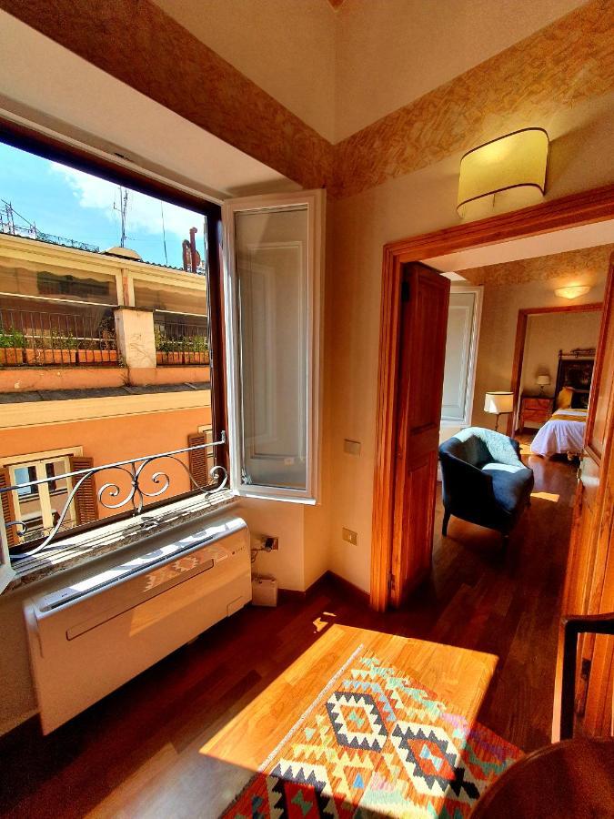 Appartement 1878s By Aat- Luxury Historic House Piazza Di Spagna Rome