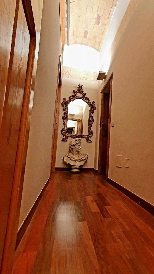Appartement 1878s By Aat- Luxury Historic House Piazza Di Spagna