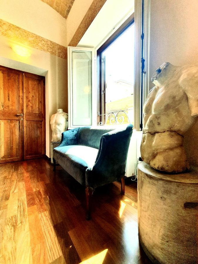 Appartement 1878s By Aat- Luxury Historic House Piazza Di Spagna Rome